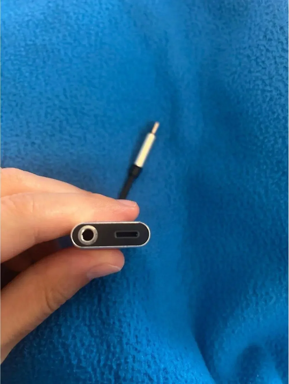 C482 adapter for iPhone splitter headset charger silver